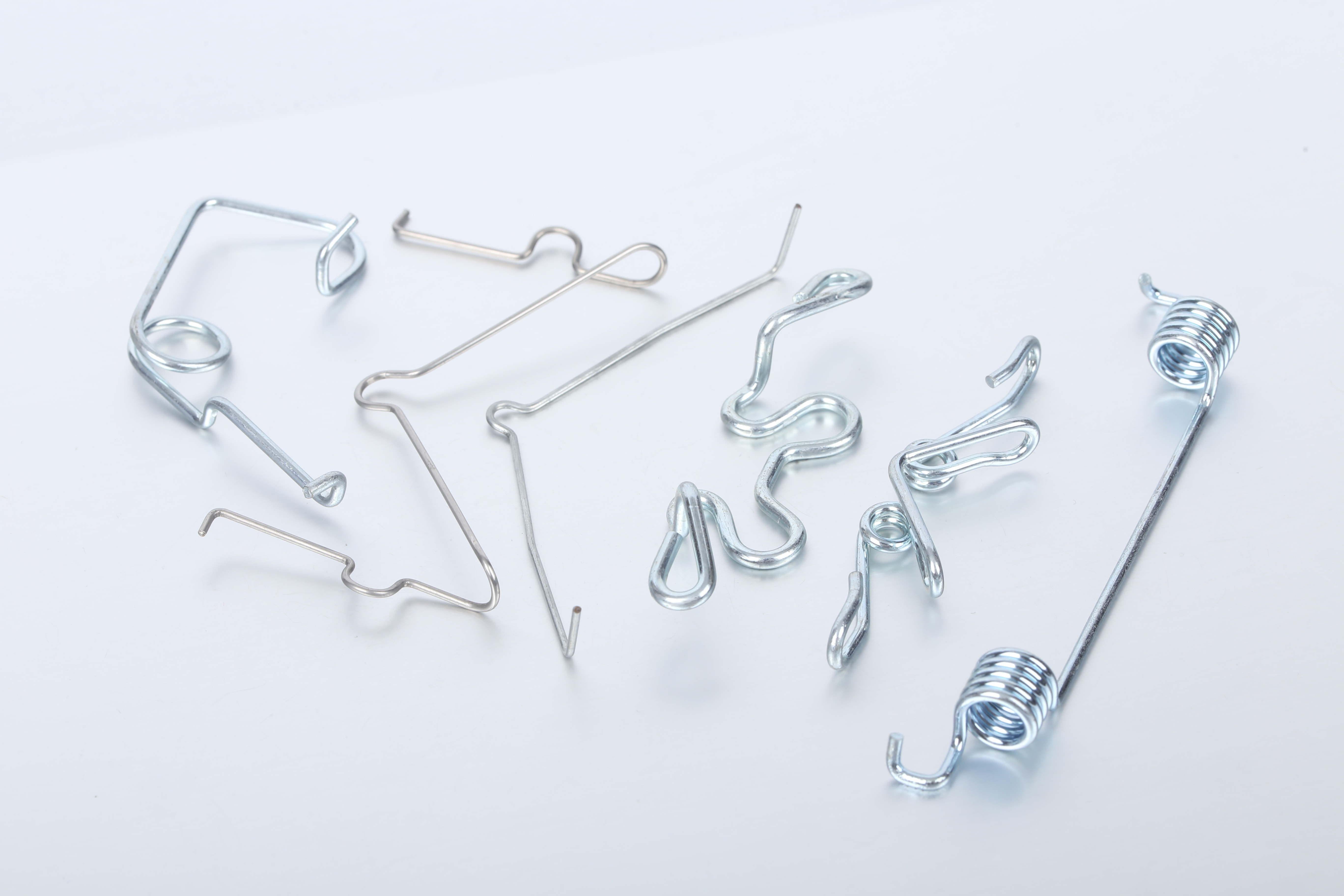 الدقة لقطع غيار السيارات الربيع