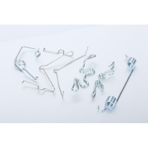 الدقة لقطع غيار السيارات الربيع