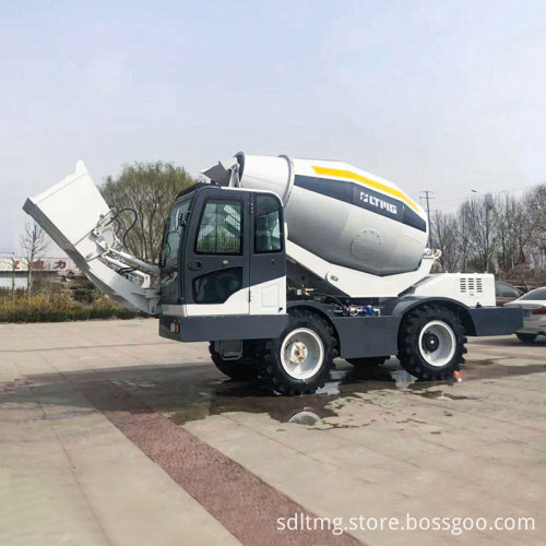 Popular 3.5 cbm to 6.5 cbm Self Loading Articulated Concrete Mixer with Euro5 EPA