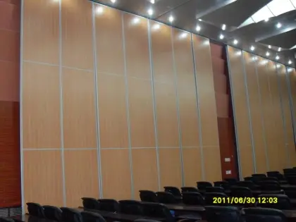 Fireproof Movable Room Dividers Aluminium Frame Wooden Partition Wall
