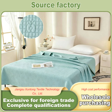 Зеленое одеяло Tencel для помещений с кондиционером