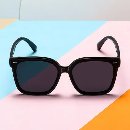 2021 Custom Logo Children Sunglasses 2022 Fashion Wholesale TR90 Boys Sun Glasses Polarized Kids Sunglasses