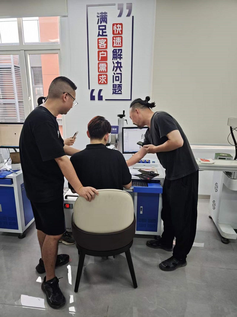Chuke Intelligent's 10W UV Laser Marking of Ceramic Cups Receives Praise! Dual-Solution Quotation Accelerates Order Implementation