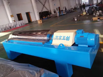 Oilfield Industrial Decanter Centrifuge: Waste Oil and Water Separator Centrifuge