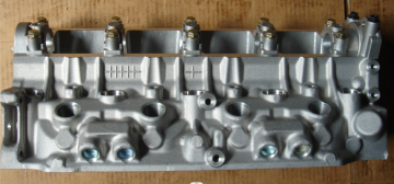 Cylinder head for RENAULT F8Q