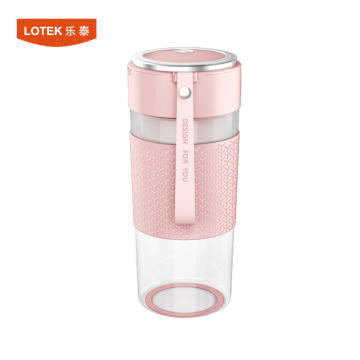 USB Blender: BPA-Free Bottle, High Quality, Mini Portable Design - Latest Creation for Convenient Blending on-the-go