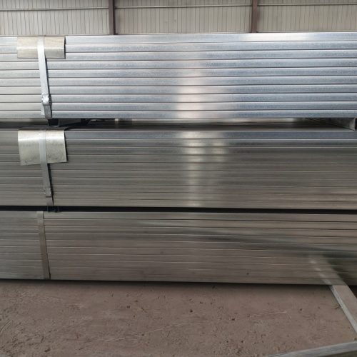 Verzinktes Vierkantrohr 37*77*0,8 mm