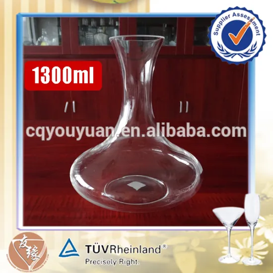 Top grade handblown super flint glass 1800ml quality blown glass liquor decanter manufacturer