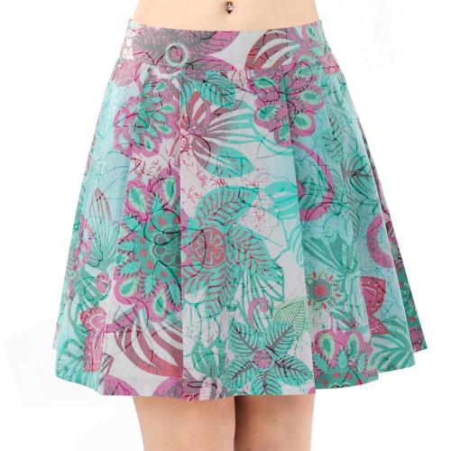 Modedesign Blumenmuster Frauenkleid