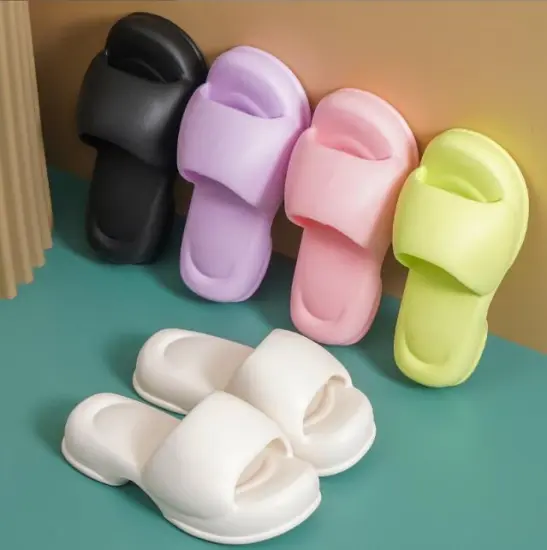 New Women's Outdoor Comfort Sandals: Fashion Design with Thick Sole and Massage Function