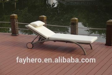 GW3416-L1 outdoor furniture PE wicker chaise lounge with wheels