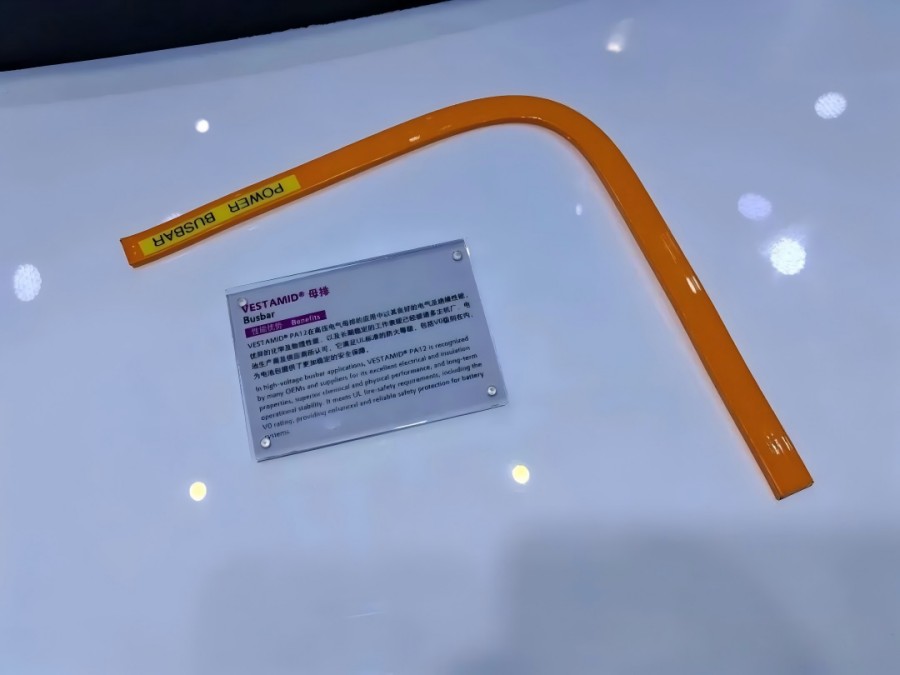 PA12 for use in high-voltage electrical busba