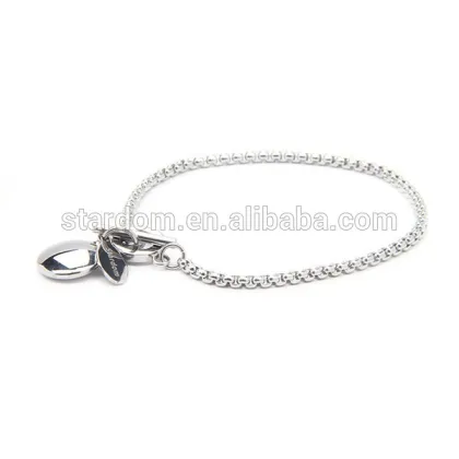 Timeless Women's Polished Bracelet With Circle Toggle Lock Pendant