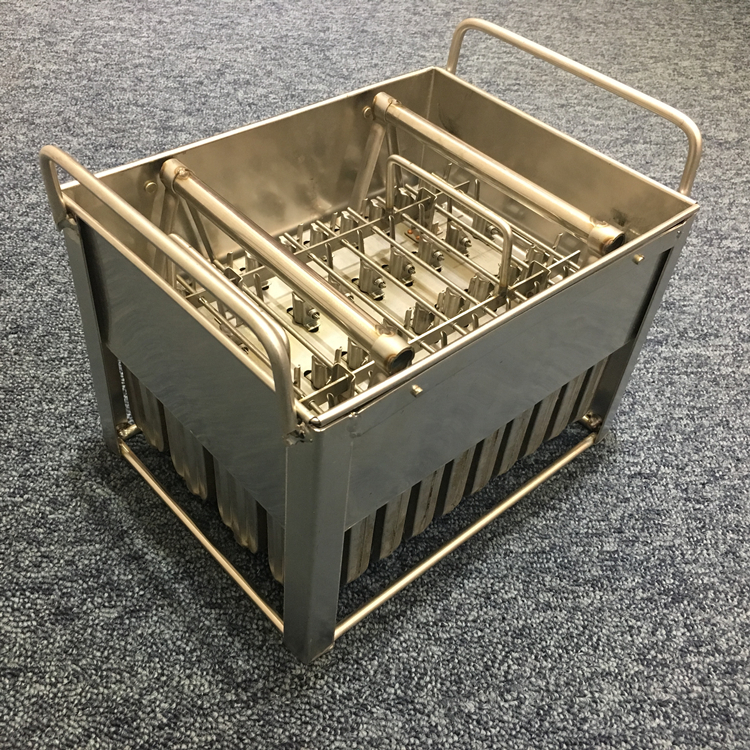 Good looking ice lolly mould with stainless steel