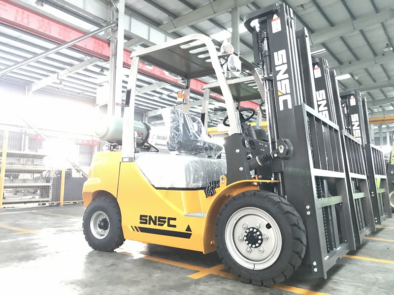 3 Ton Gasoline Forklift