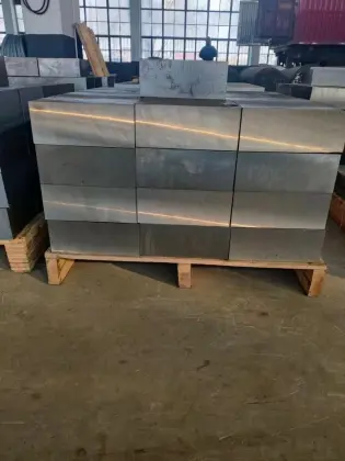 FORGED STEEL SQUARE BILLETS