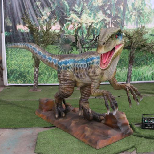 Life-size Animatronic Dinosaur Velociraptor