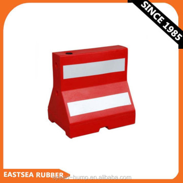 High Light PE Small Water-Filled Plastic Concrete Safety Road Block Barrier