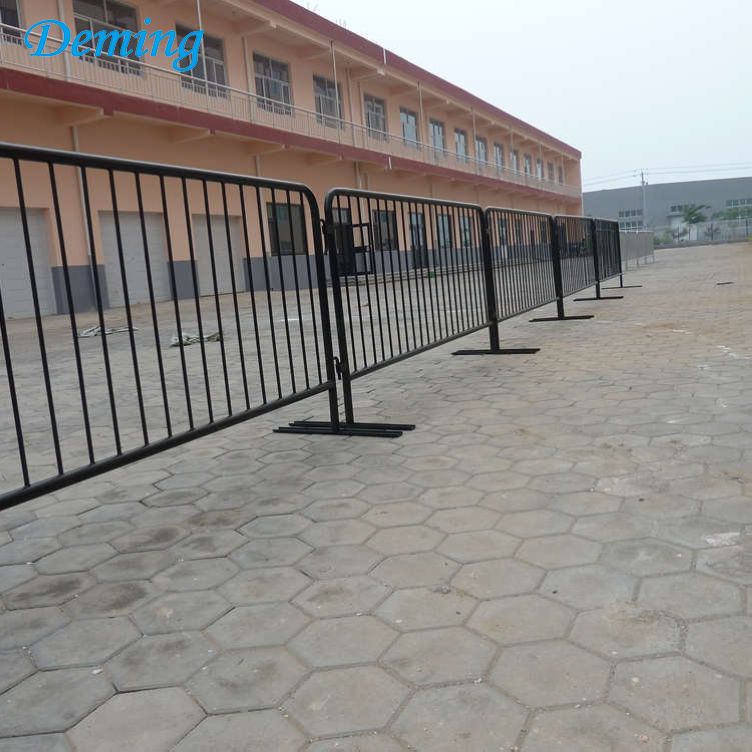 Used Powder Coated Crowd Control Barrier Road