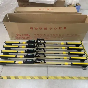 Digital Track gauge for checking the rail gauge measuring back to back distance