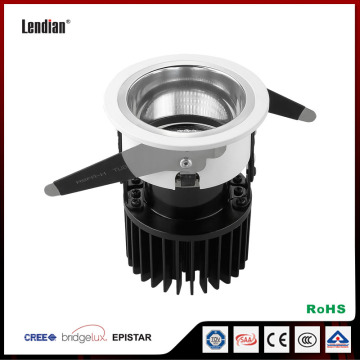 Prezzo di fabbrica mutevole e decorativo Anello decorativo Downlight di cristallo LED 9W per hotel