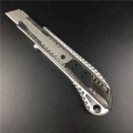 Couteau à lame de 18 mm à verrouillage automatique avec poignée en alliage d&#39;aluminium