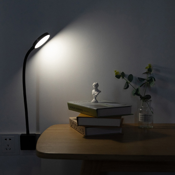 Bedroom Art Deco Nordic Style Modern LED Wall & Desk Lamp: Vintage Indoor Lighting for Home Décor
