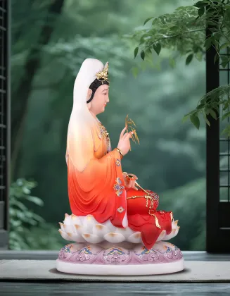White Marble seated statue of Guanyin Bodhisattva