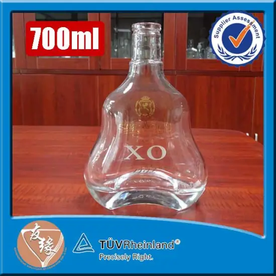 China manufacture crystal sodalime glass new design transparent Xo brandy 700ml empty spirit bottle