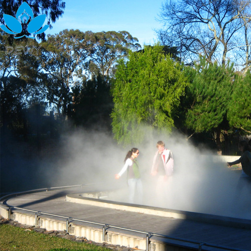 Иншооти DEWY дар парки Плам ва Фонтанҳои об