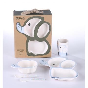 Set di 5 stoviglie in plastica a forma di elefante