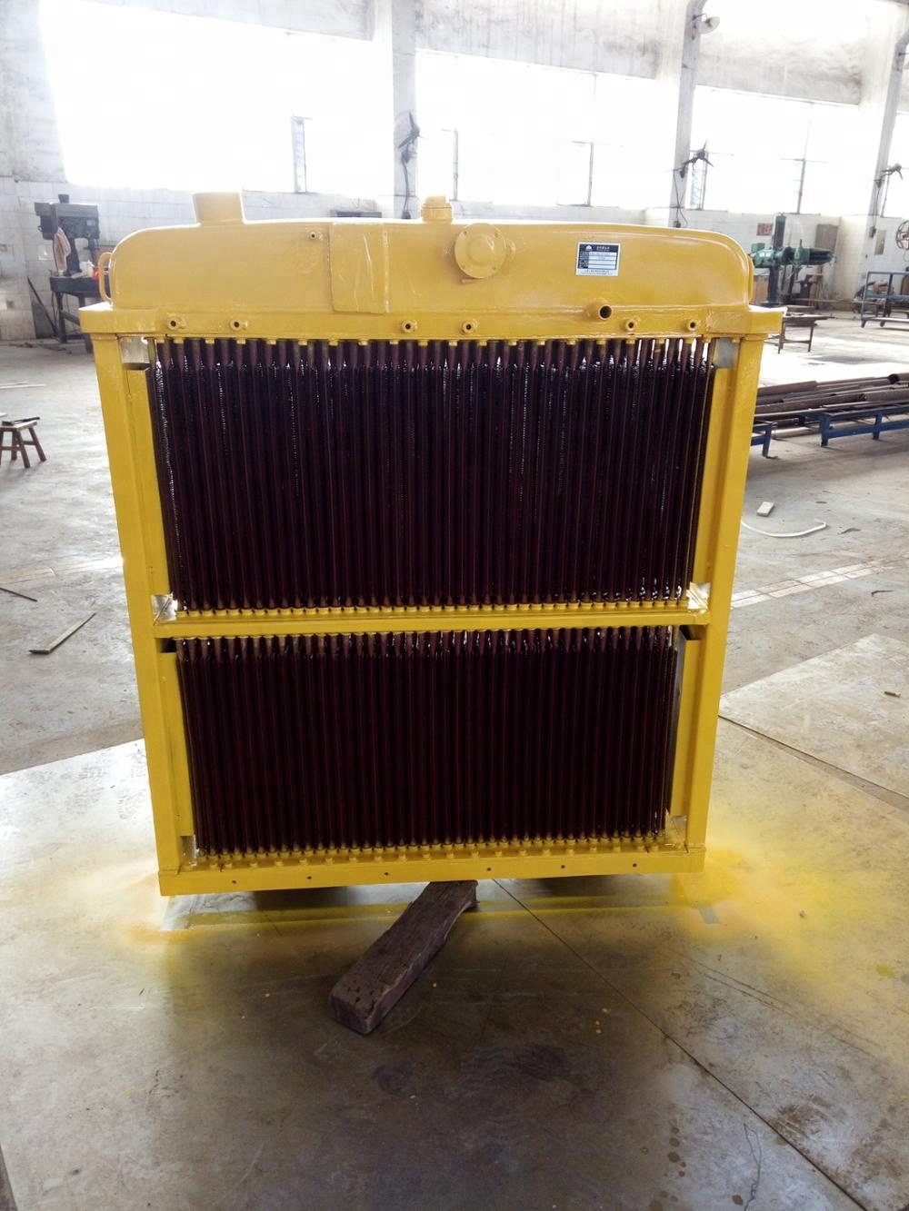 Радиатор шантуй sd16. Радиатор шантуй сд16. Sd16 бульдозер shantui радиатор. Радиатор 154-03-c1001. Охладитель бульдозера 8501714622.