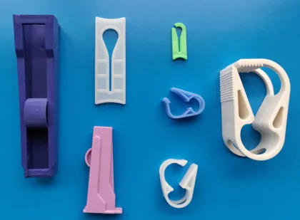 Medical Pinch Hose Plastic Slide Robert Clamp Clips