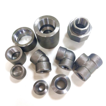 Stainless Steel Female Threaded Pipe Fitting Class 3000# Forged