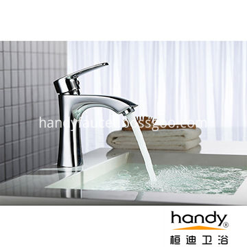 chrome basin faucet