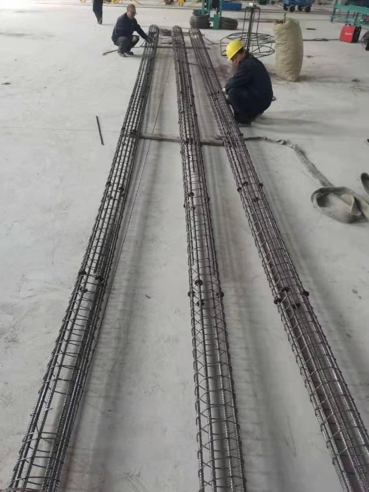 High Efficiency Electric Pole Roll Welder
