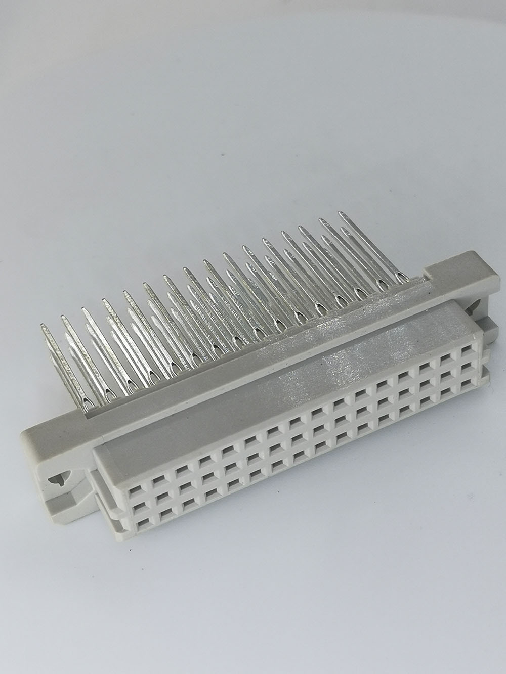 48 Positions Type Half C Press-Fit IEC60603-2 Connectors