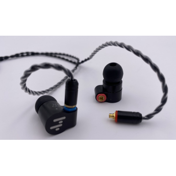 Hybride in-ear hifi-koptelefoon met afneembare kabel