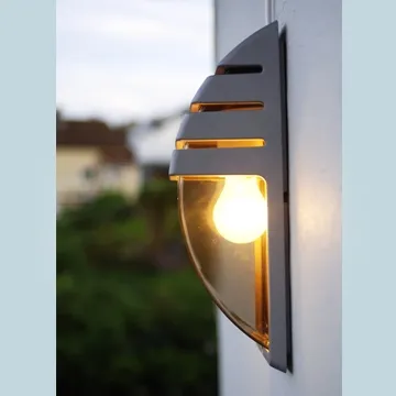 Semicircle V Shape Grass Lamp