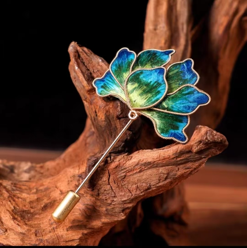Handmade classical silk velvet flower brooch