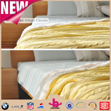 low price and high item cable knitting blanket/king size cable knitted blanket