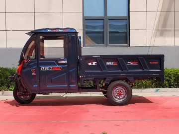 Kargo için yarı kapalı elektrikli üç tekerlekli bisiklet