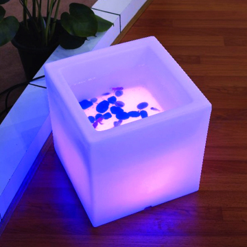 Waterproof Plastic Clipboard Cube with Hole for Decoration