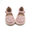 Sandálias infantis de couro rosa doce para meninas