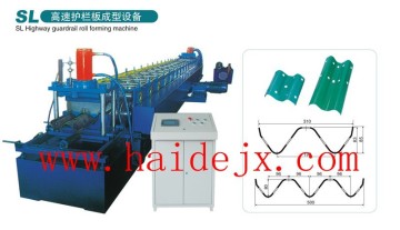 Low energy consumption highway guardrail roll forming machine