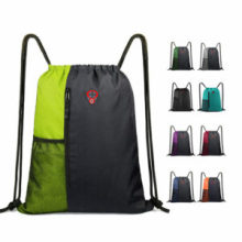 Mochila compacta con cordón de moda