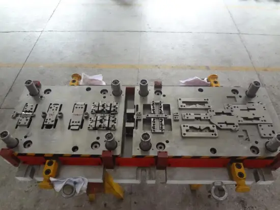 Automotive Hard Alloy Progressive Die Tool