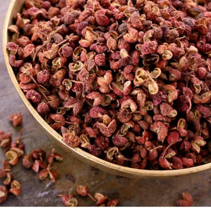 Wholesale Dry Sichuan Pepper Corn: Dried Spices and Red Pepper for Asian Cuisine