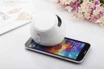 Smeta mobile phone holder speaker for Christmas