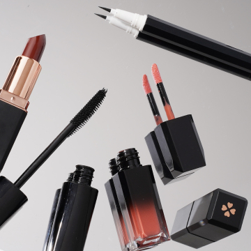 All-in-One Makeup Gift Kit: Lipstick, Lipbalm, Lipgloss, Eyeliner, Pencil, Mascara